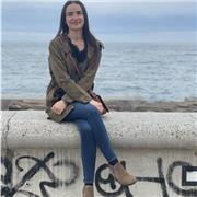 Laureata in lingua inglese offre ripetizioni e lezioni private per studenti di qualsiasi scuola